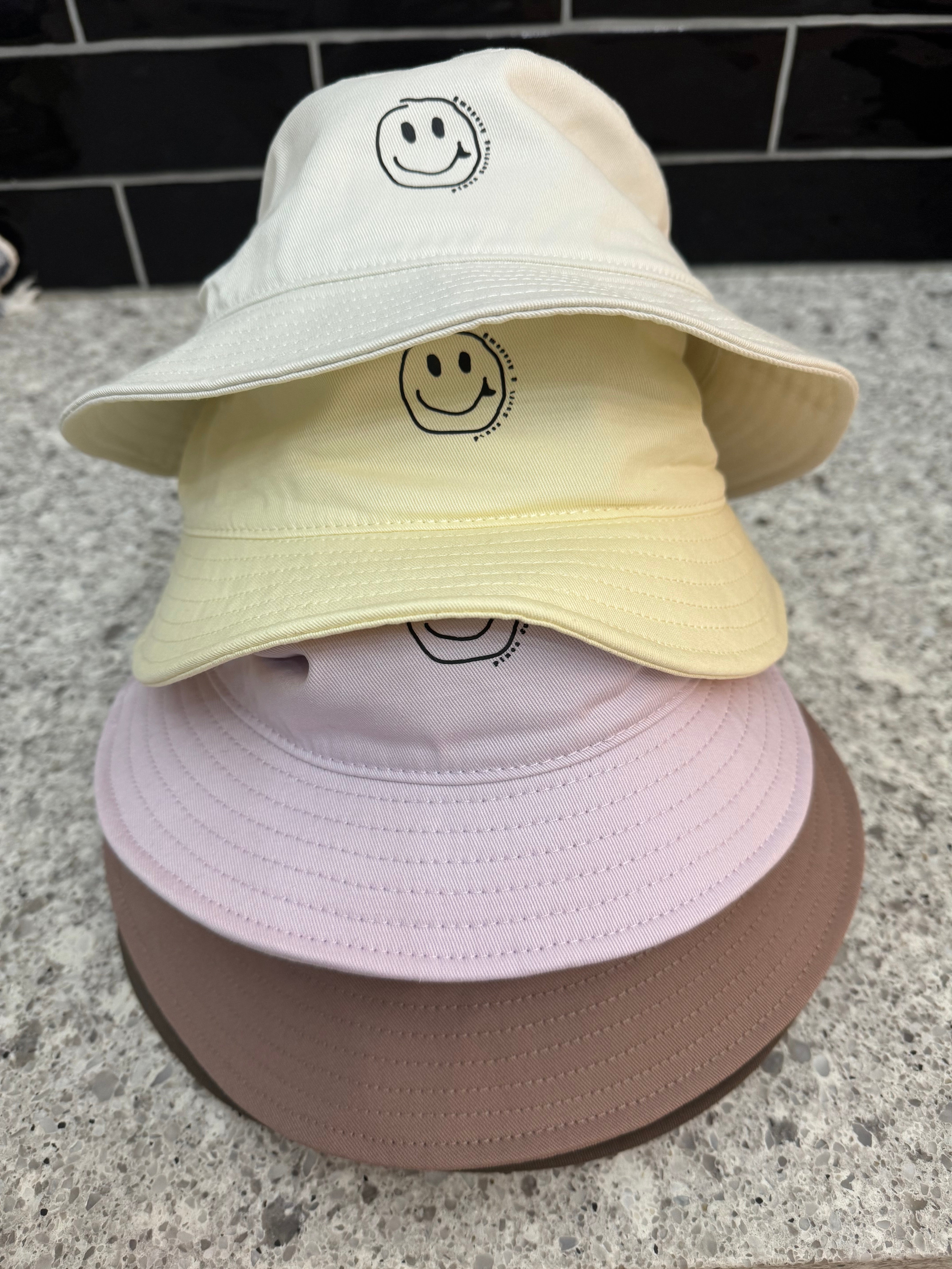 PINES BUCKET HAT